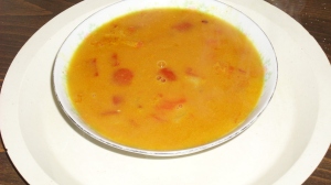 Kelapa Sup Tomato Dan Bawang